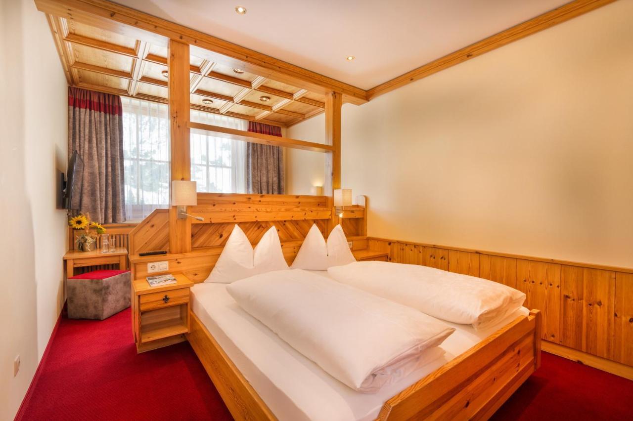 Hotel Garni Haus Tyrol اوبرتاورن المظهر الخارجي الصورة
