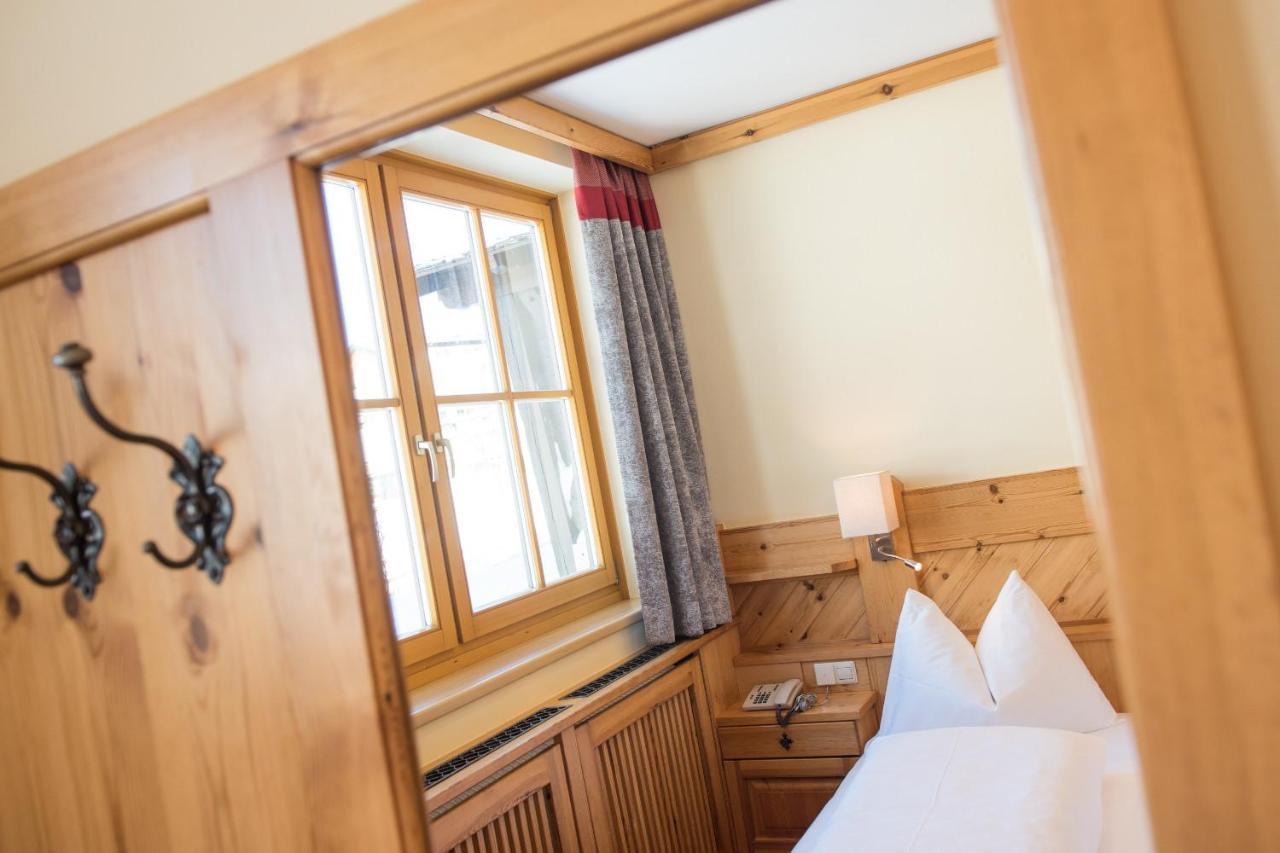 Hotel Garni Haus Tyrol اوبرتاورن المظهر الخارجي الصورة