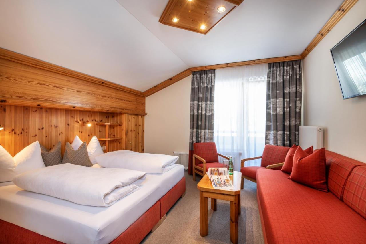 Hotel Garni Haus Tyrol اوبرتاورن المظهر الخارجي الصورة