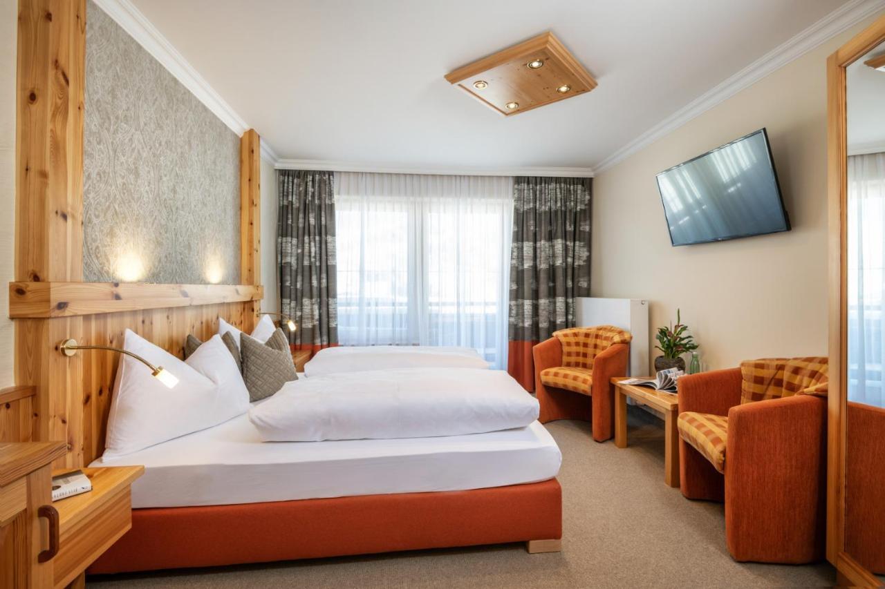 Hotel Garni Haus Tyrol اوبرتاورن المظهر الخارجي الصورة